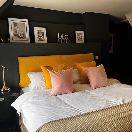 El Camino Suites スタンフォード 部屋 写真